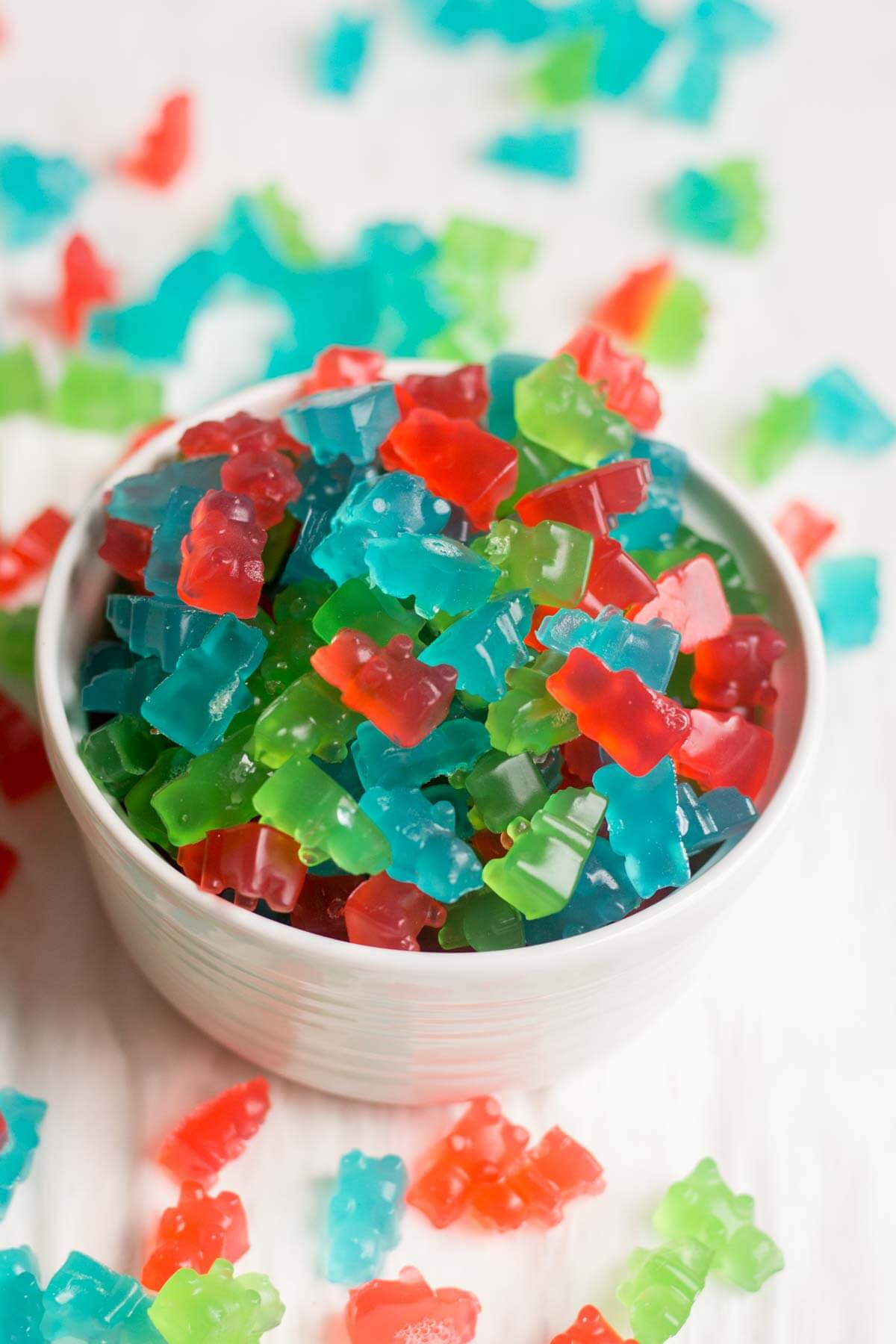 Do delta-9 gummies contain natural flavors or sweeteners?